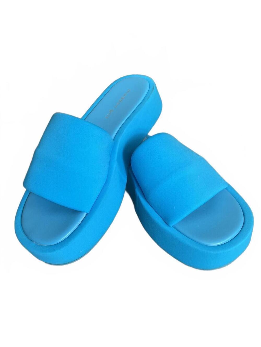 Madden Girl blue Billy slide sandals in size 9